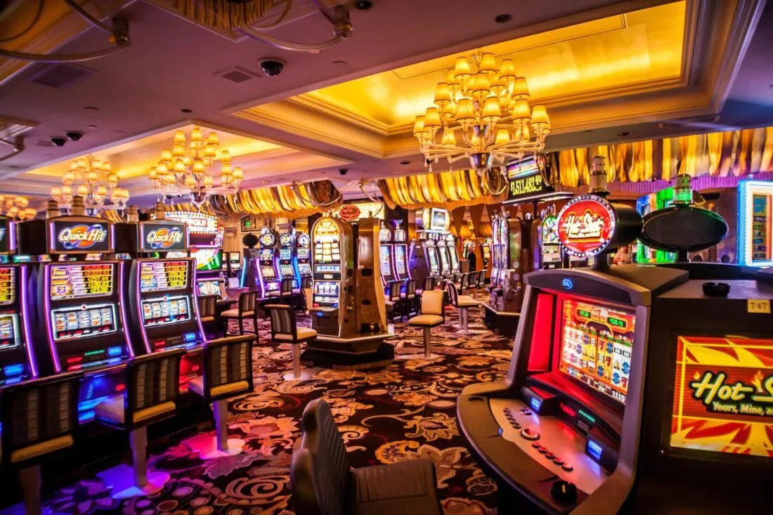 Play slots online win real money